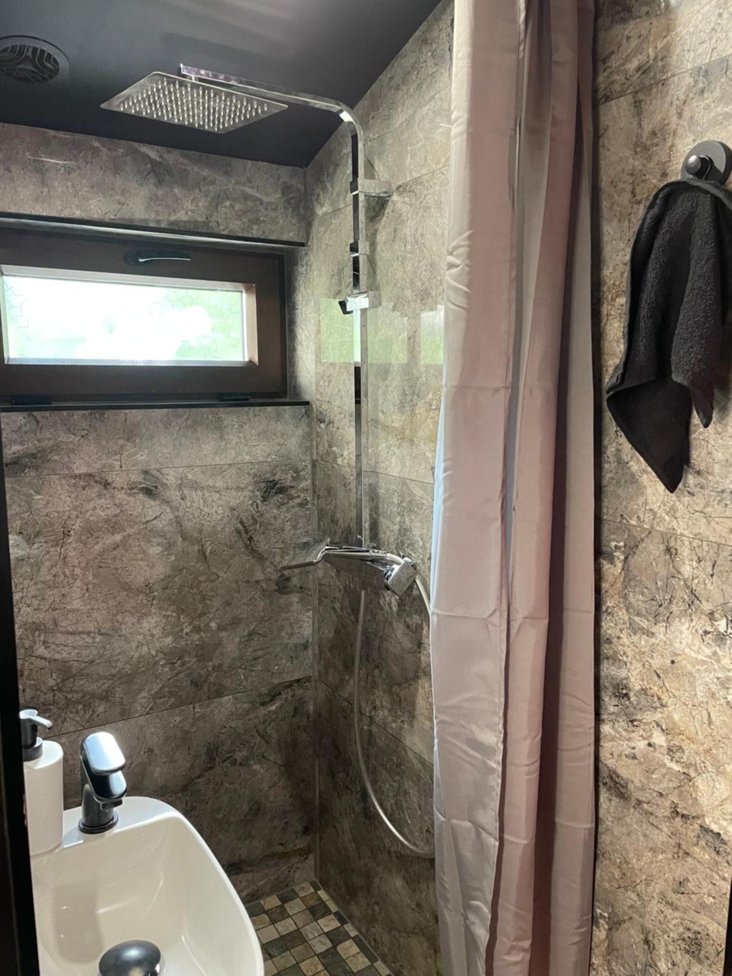 Jacuzzi Love Room Mulhouse Extérieur photo